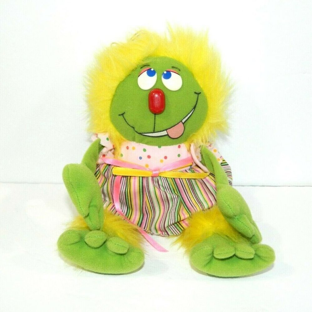 Vintage 1984 Amtoy 11" Plush Green Monster Yellow Hair Stuffed Doll Toy